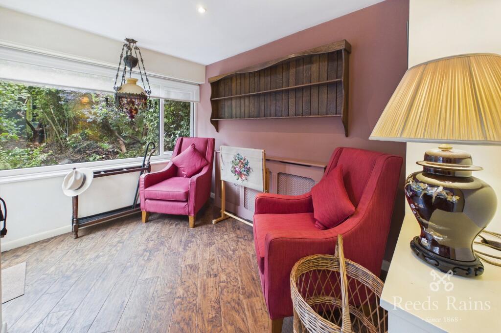 House in Sheffield, Deer Park, Wisewood - View 5