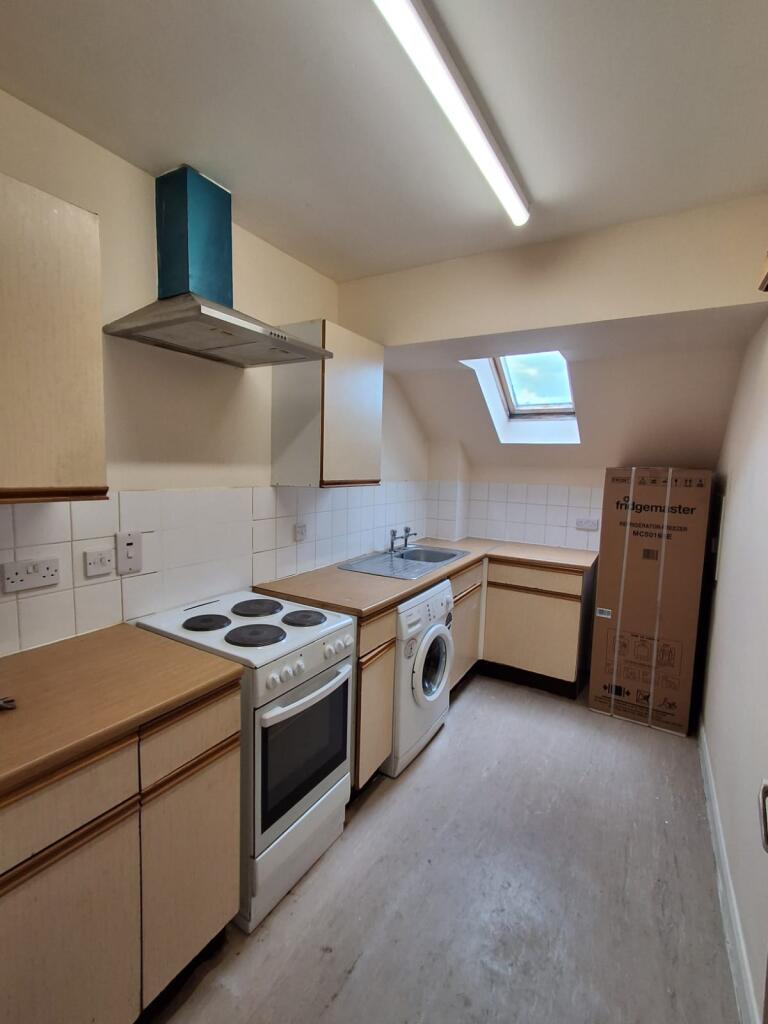 Apartment in Northampton, Phippsville - More