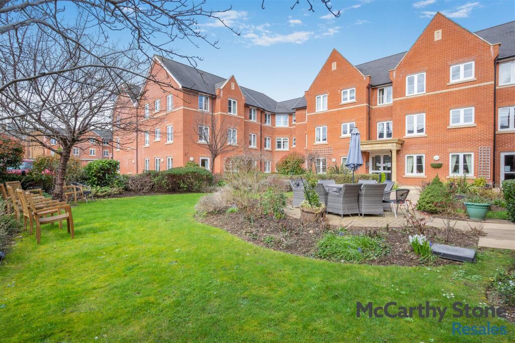 Main image of property: Foxhall Court, School Lane, Banbury