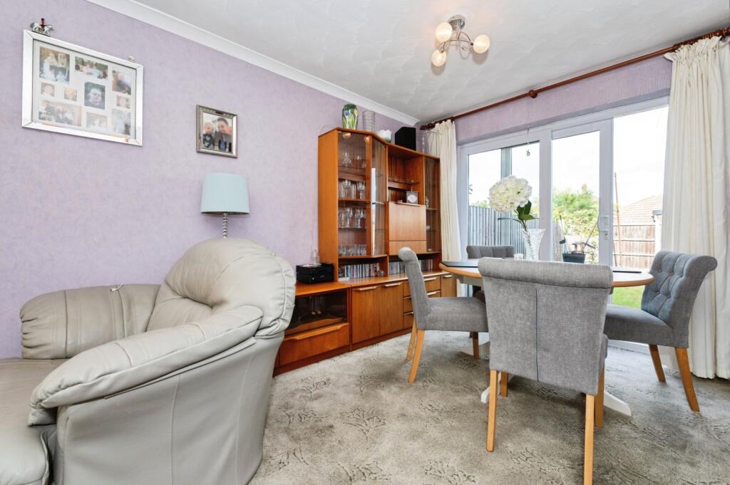House in Dartford - View 3