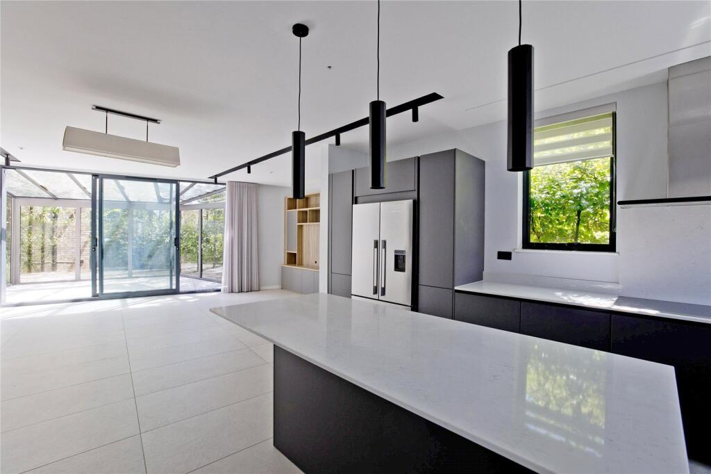 Main image of property: Tango House, The Vale, Golders Green, NW11
