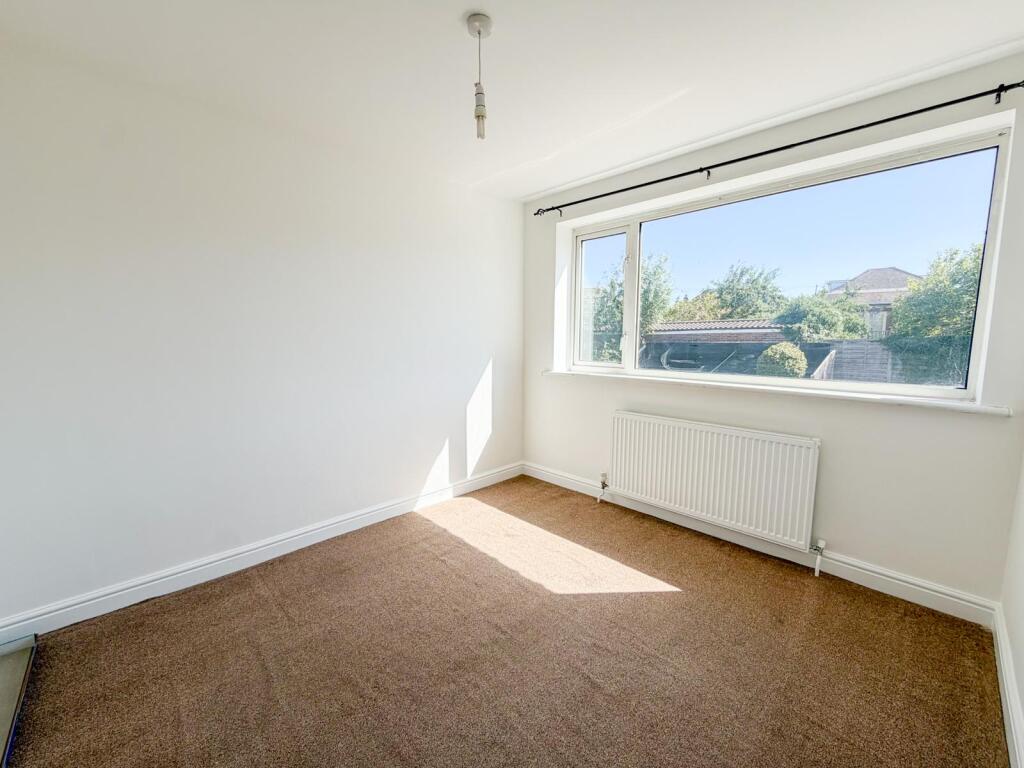 House in Enfield - View 4