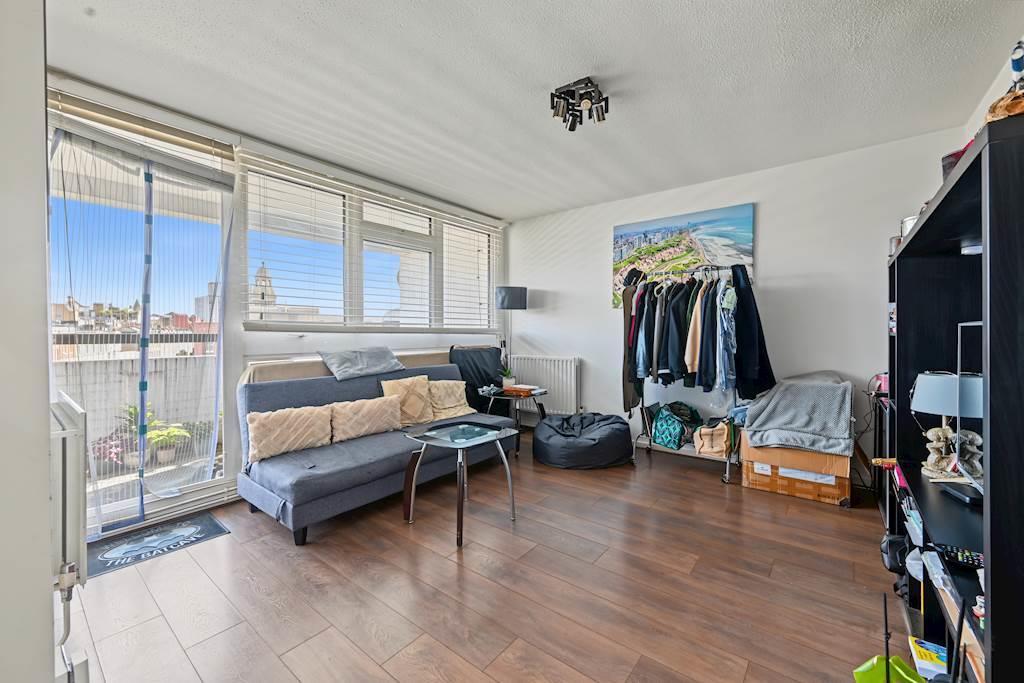 Apartment in London - View 2