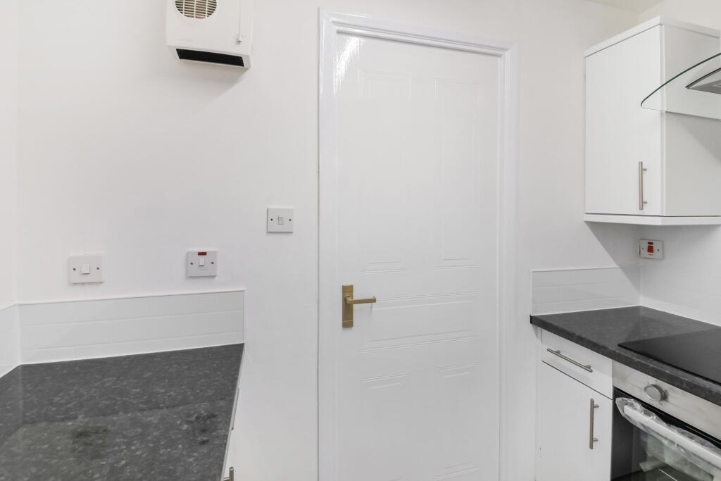 Apartment in Glasgow, Queen's Cross, Woodside - More