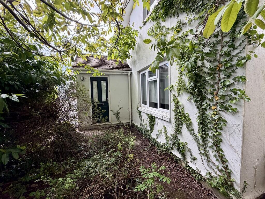 House in Torquay - View 5