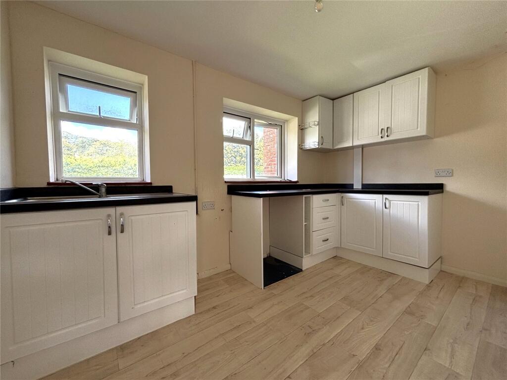 Apartment in Guildford - View 3