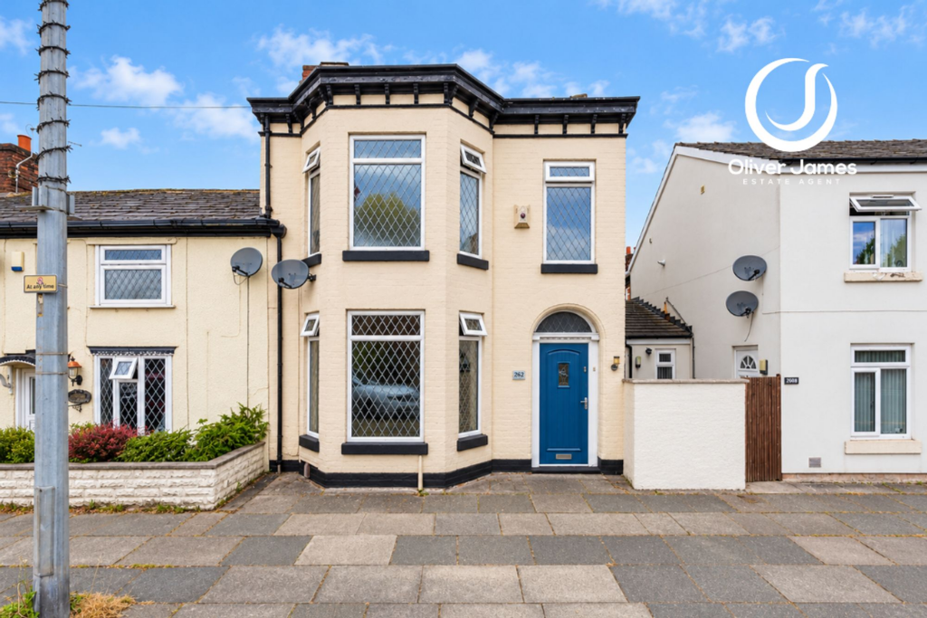 Main image of property: Liverpool Road, Cadishead, M44