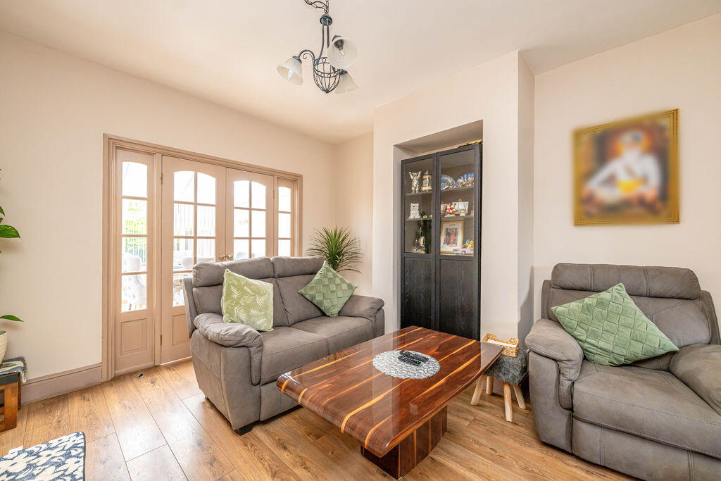 House in South Staffordshire, Codsall - More