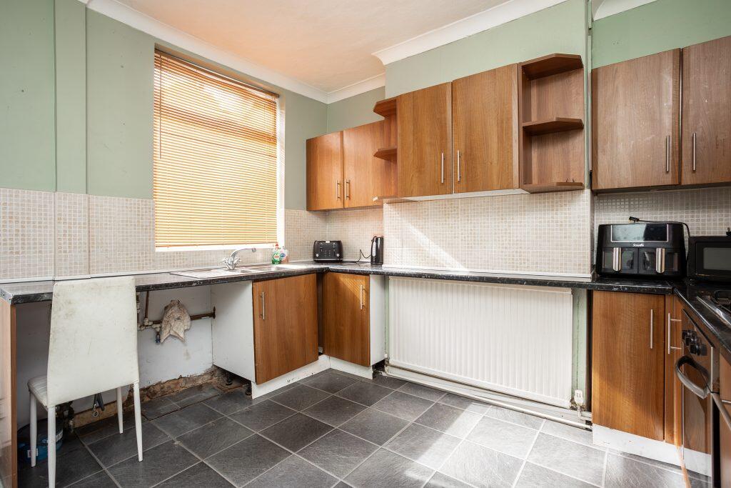 House in Leicester - More