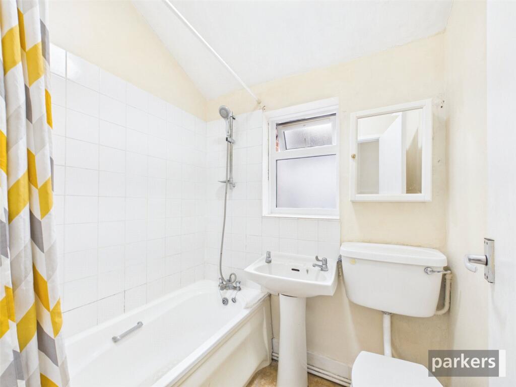 Apartment in Reading - More