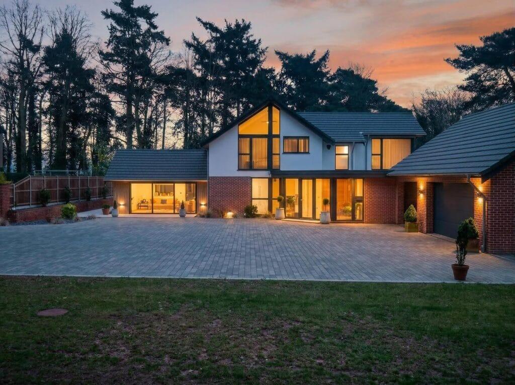 Main image of property: Woods End, Drayton