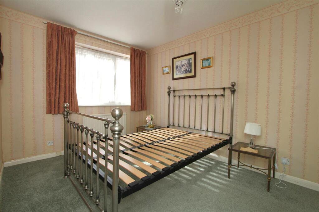 Apartment in London - View 3