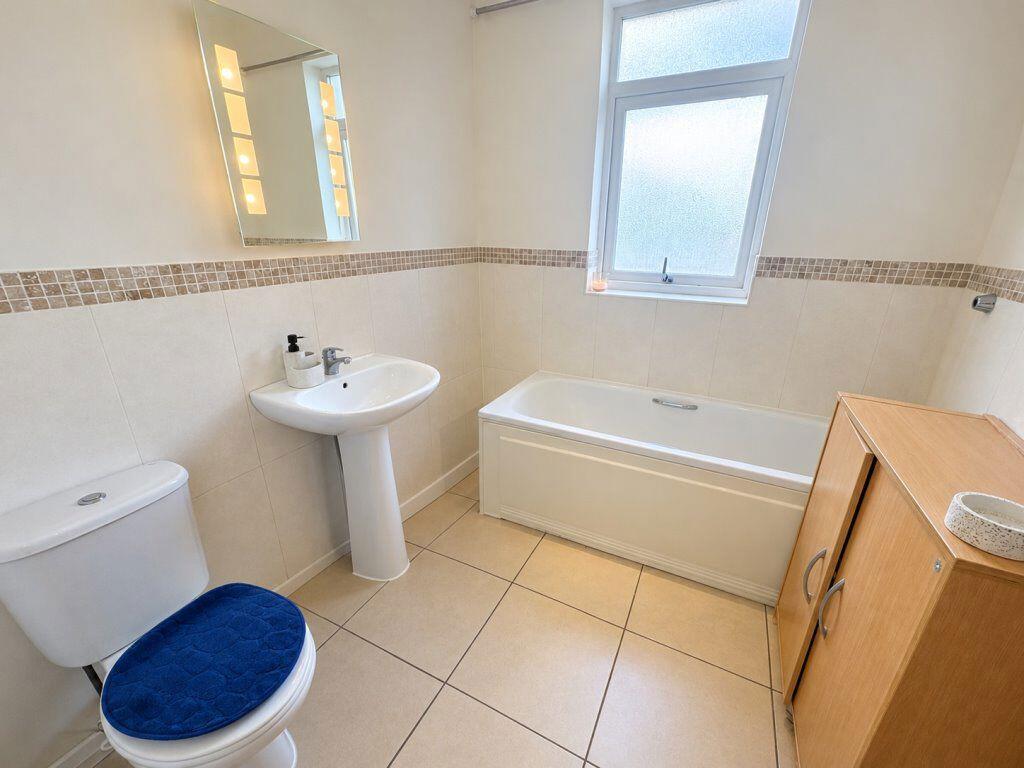 Apartment in Bournemouth - View 5
