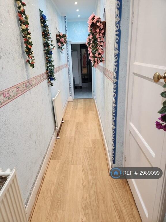 Main image of property: Ground Floor, Leeds, LS2