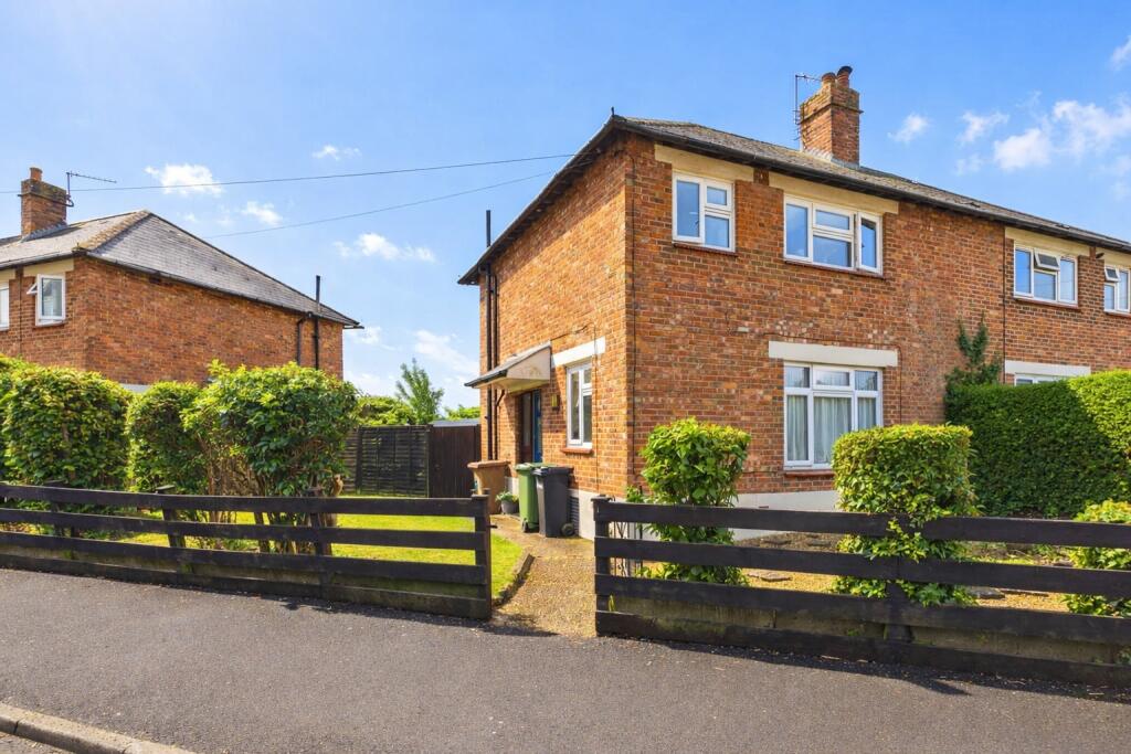 Main image of property: Hythe Road, Wymering, Portsmouth, PO6