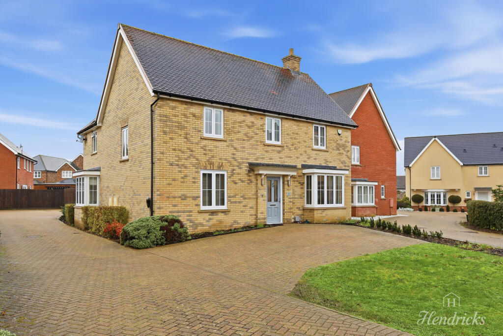 Main image of property: Beehive Lane, Hockley, SS5 4