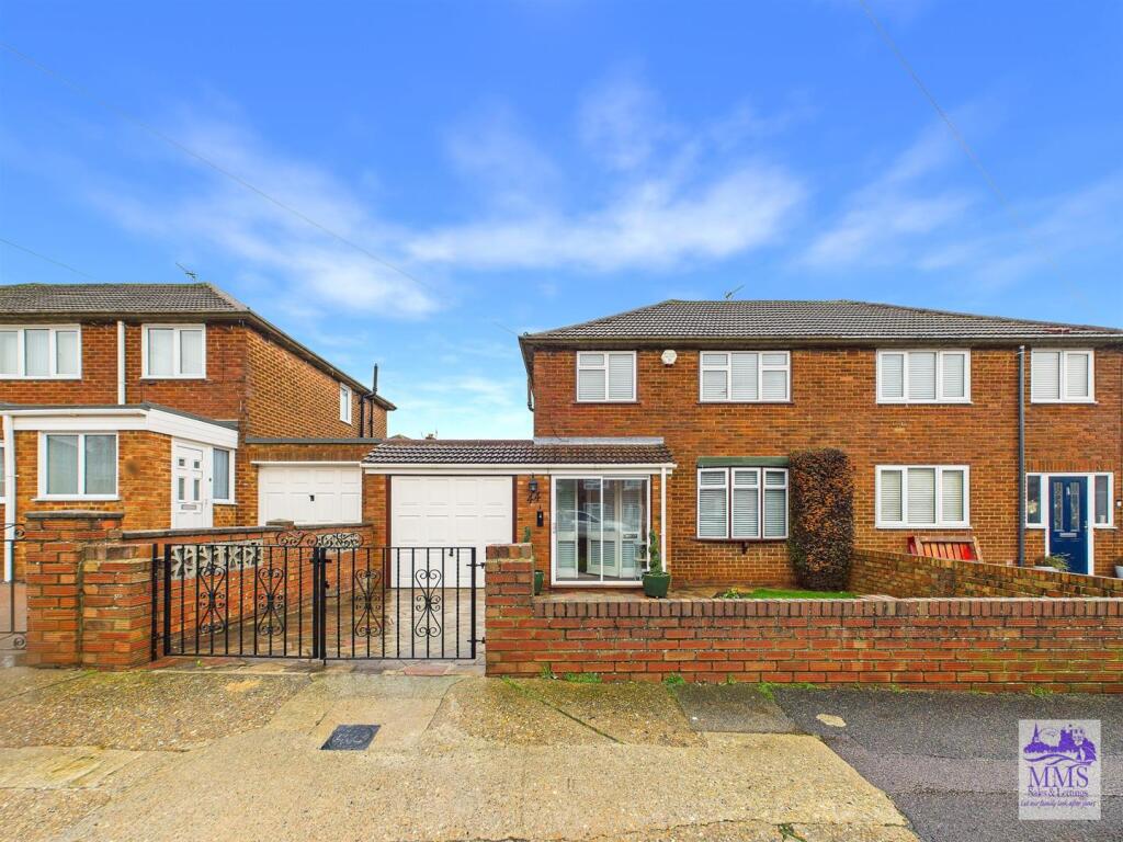 Main image of property: Lilac Road, Strood