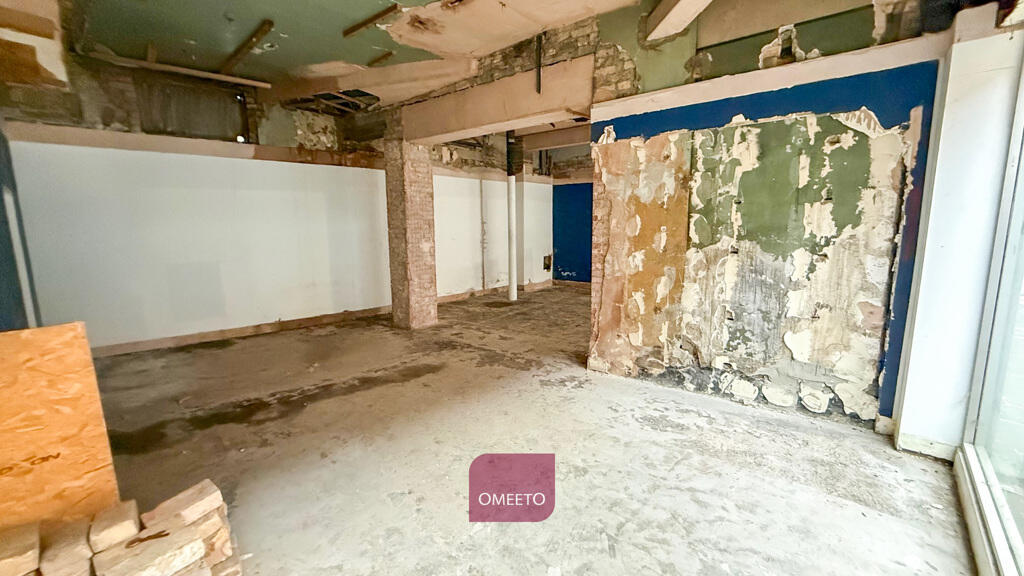 Retail to let