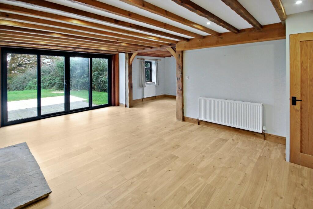 House in Tonbridge - View 2