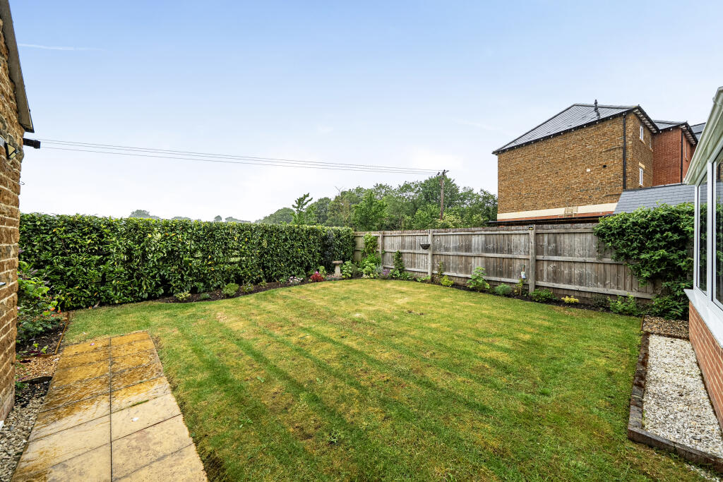 Main image of property: Vera Wood Close, Adderbury, OX17
