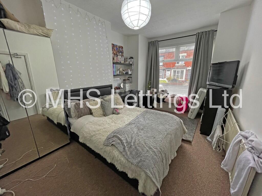 141 Ash Road, Leeds, LS6 3HD - View 5
