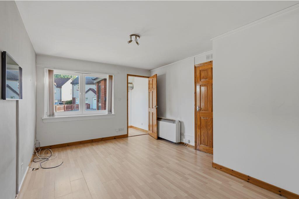 10 Upper Craigour, Edinburgh, EH17 7SG photo 3