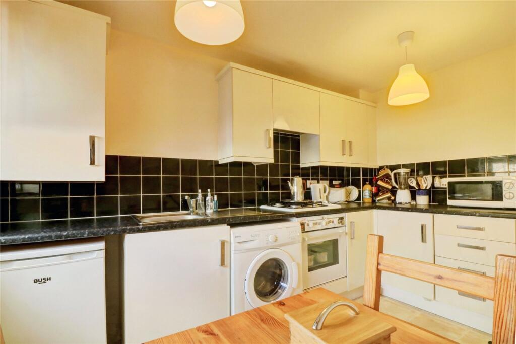 Oxford Place, Consett, County Durham, DH8 photo 3