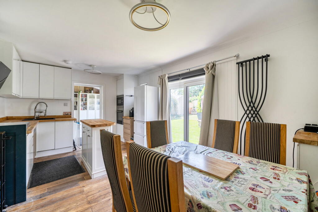 Gwentlands Close, Bulwark, Chepstow, NP16 5JH - View 2