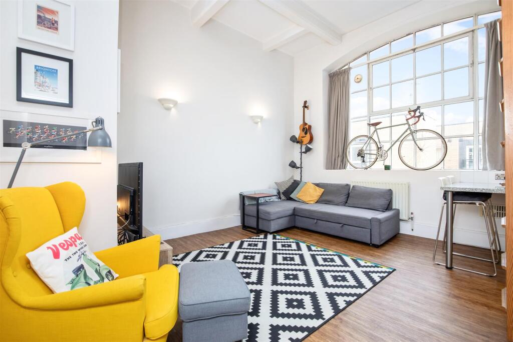 Main image of property: The Deco Building, Brighton