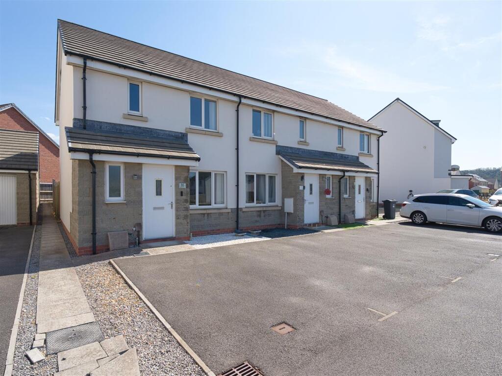 Main image of property: Mosquito End, Weston-Super-Mare, BS24