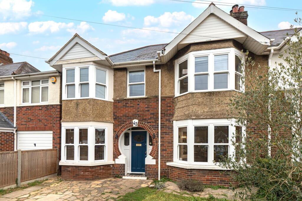 Main image of property: Westbury Crescent, Oxford, OX4