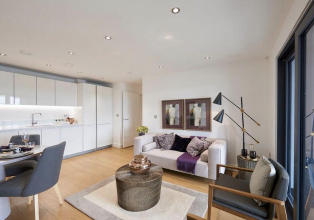 Main image of property: The Broadway, Debden, IG10