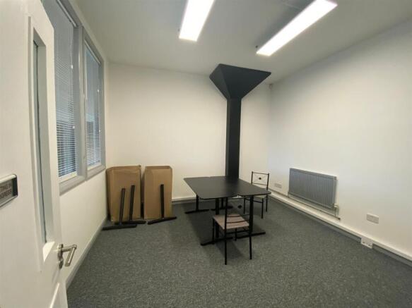 3.jpeg