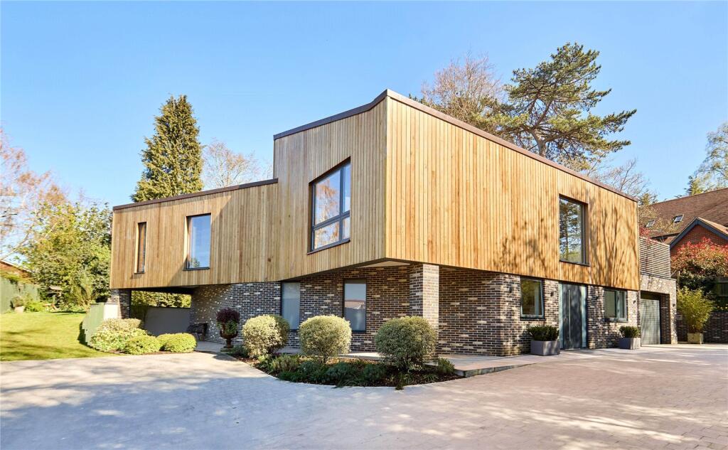 Main image of property: Ipswich, Suffolk, IP1