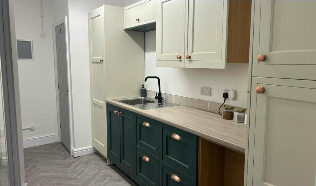 Communal Kitchen