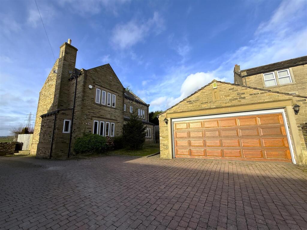 Main image of property: Halifax Road, Halifax, HX3 7LF