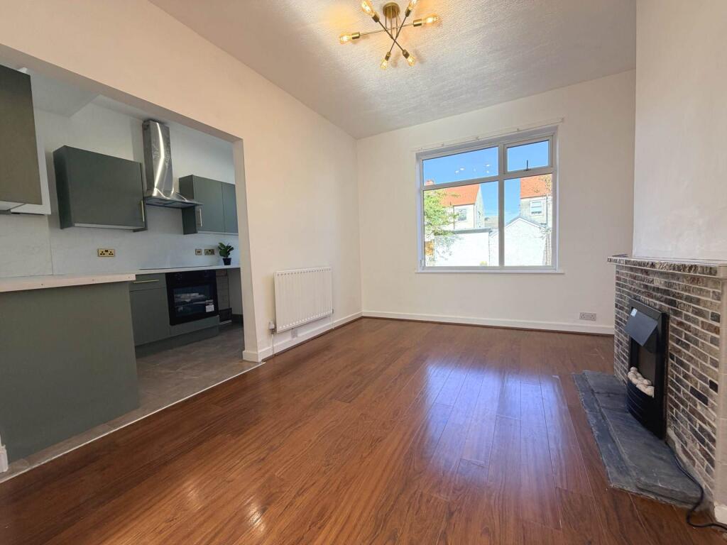 Starbeck Avenue, Blackpool, FY4 3AZ photo 4