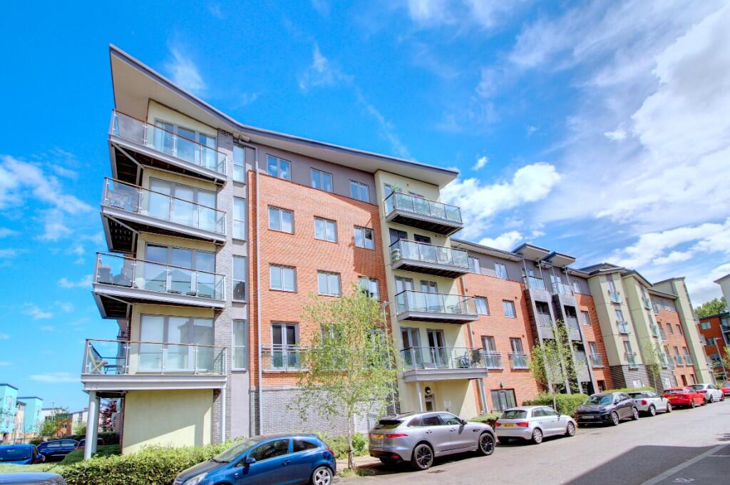 Main image of property: Colombo Square, Worsdell Drive, Gateshead, Tyne And Wear, NE8