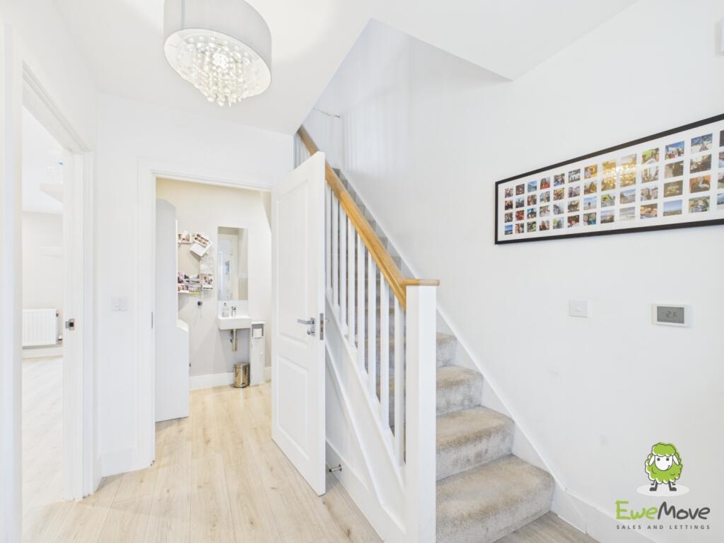 House in Basingstoke and Deane, Aurum Green, Popley - View 2