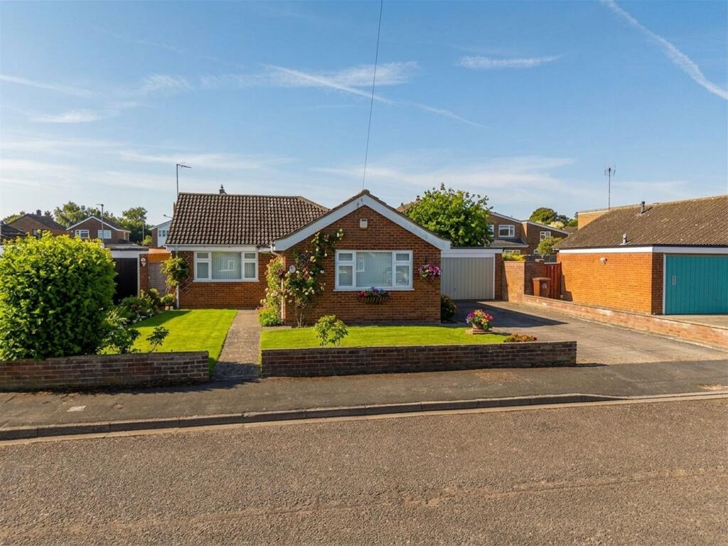 House in Aylesbury, Bedgrove - View 4