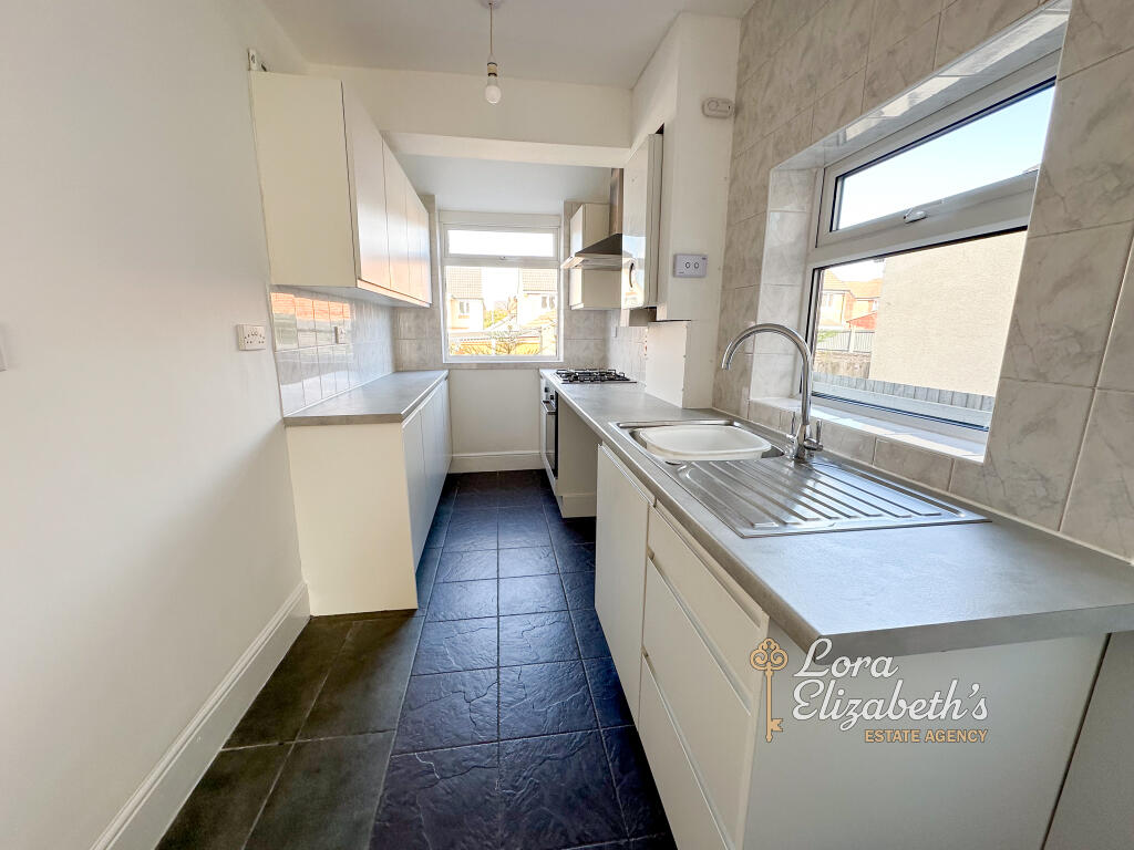 House in Nottingham - View 5