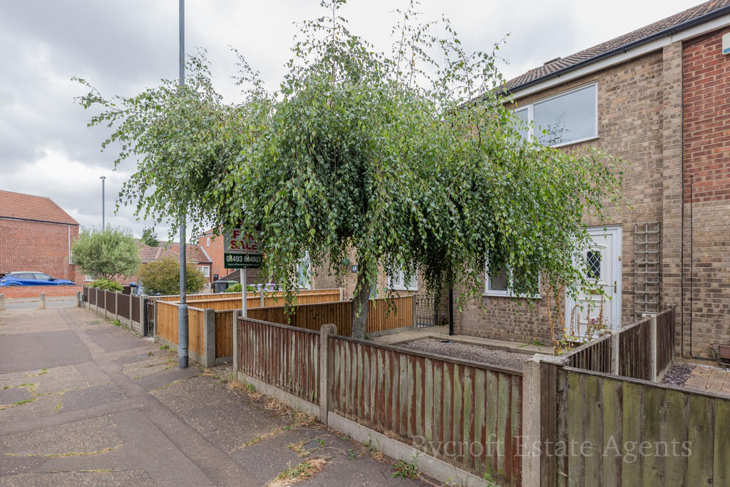 Main image of property: Styles Close, Bradwell
