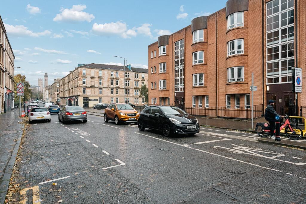 Main image of property: Elderslie Street, Charing Cross, Glasgow, G3