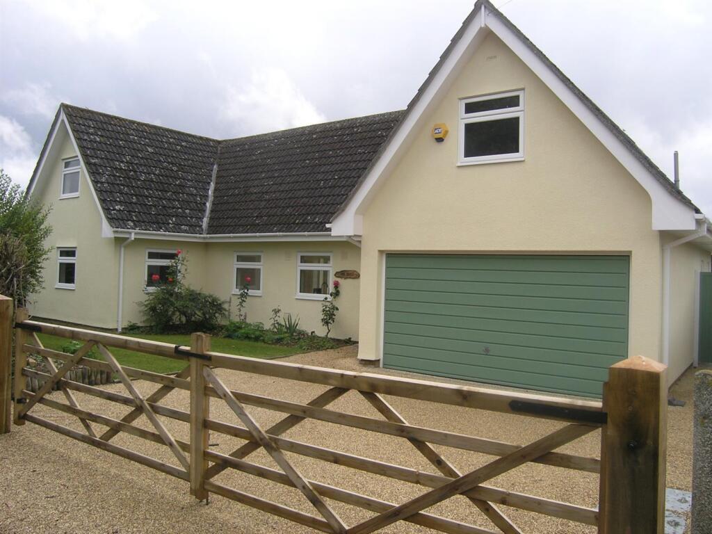 Main image of property: Kings Lane, Stisted