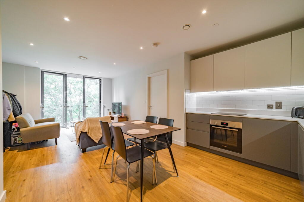 Apartment in Manchester - View 2