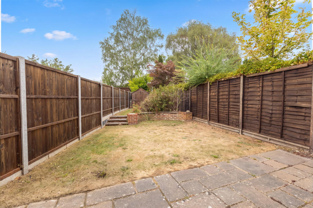 House in Woking, Westfield - View 3