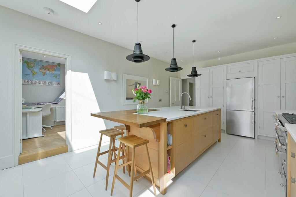 House in Vale of White Horse, Wildmoor, Abingdon on Thames - More