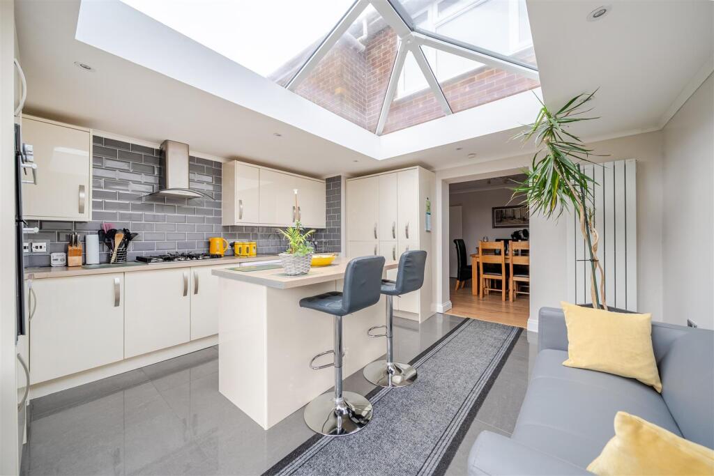 Additional image 4 of Mudford Road, Yeovil