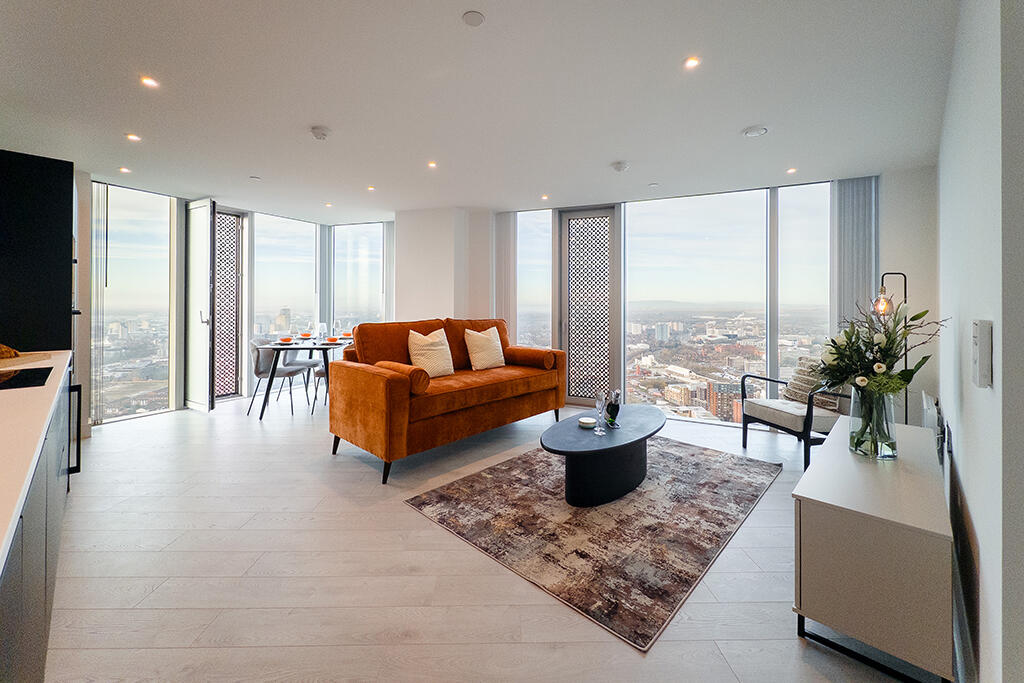 Main image of property: Vista River Gardens, Manchester City Centre. M3