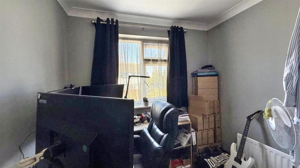 House in Brighton - More